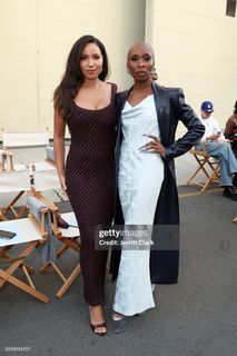 Jurnee Smollett feet photo 9
