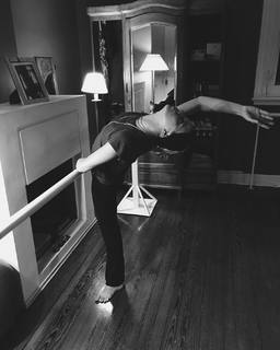 Justina Bustos feet photo 19