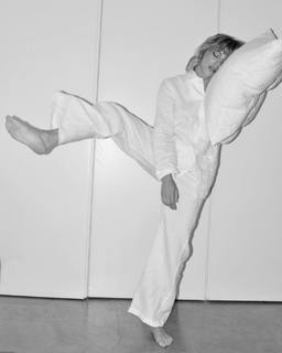Justina Bustos feet photo 12