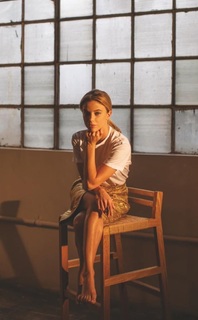 Justina Bustos feet photo 7