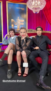 Justina Bustos feet photo 9
