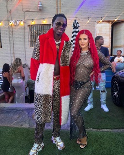Justina Valentine feet photo thumbnail
