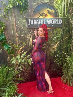 Justina Valentine feet photo thumbnail