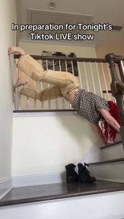 Justina Valentine feet photo thumbnail