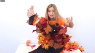Justine Ezarik feet photo thumbnail