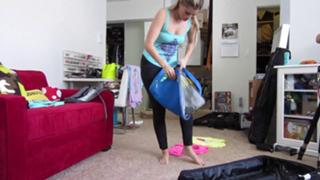 Justine Ezarik feet photo thumbnail