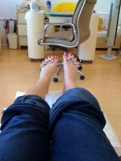 Justine Ezarik feet photo thumbnail