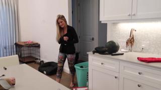 Justine Ezarik feet photo thumbnail