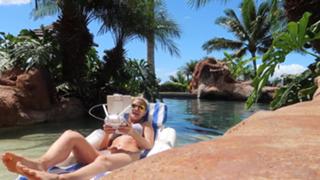 Justine Ezarik feet photo thumbnail