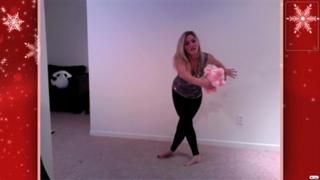 Justine Ezarik feet photo thumbnail