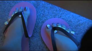 Justine Ezarik feet photo thumbnail