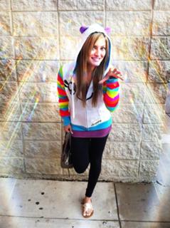 Justine Ezarik feet photo thumbnail