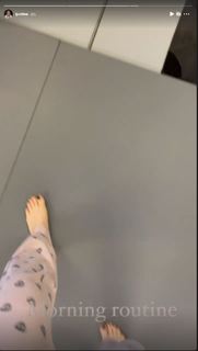 Justine Ezarik feet photo thumbnail