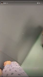 Justine Ezarik feet photo thumbnail