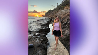 Justine Ezarik feet photo thumbnail