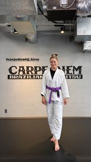 Justine Ezarik feet photo thumbnail