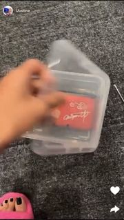 Justine Ezarik feet photo thumbnail