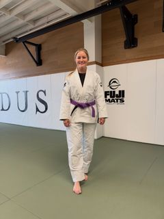 Justine Ezarik feet photo 2