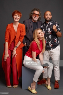 Justine Lupe feet photo thumbnail