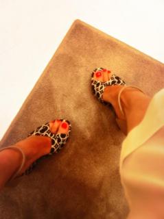 Justine Mattera feet photo thumbnail