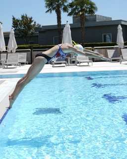 Justine Mattera feet photo thumbnail