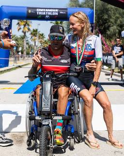 Justine Mattera feet photo thumbnail