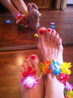 Justine Mattera feet photo thumbnail