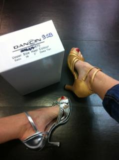 Justine Mattera feet photo thumbnail