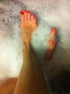 Justine Mattera feet photo thumbnail