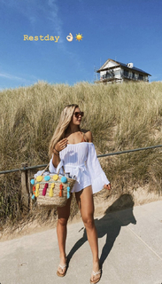 Jutta Leerdam feet photo thumbnail