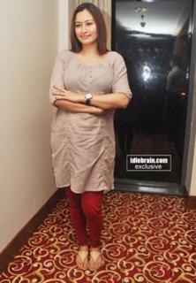 Jwala Gutta feet photo 1