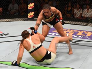 Jéssica Andrade feet photo 11