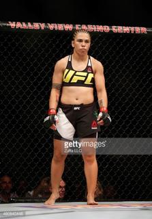 Jéssica Andrade feet photo 8