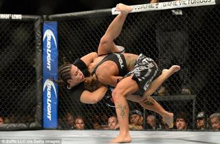 Jéssica Andrade feet photo 1