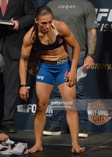 Jéssica Andrade feet photo 19