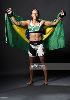 Jéssica Andrade feet photo 18