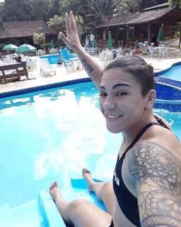 Jéssica Andrade feet photo 17