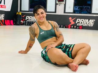 Jéssica Andrade feet photo 10