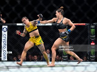 Jéssica Andrade feet photo 5