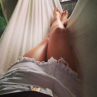 Jéssika Alves feet photo thumbnail