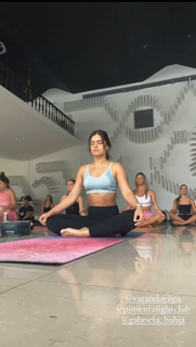Jéssika Alves feet photo thumbnail