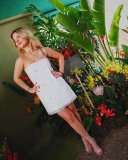 Júlia Gomes feet photo thumbnail