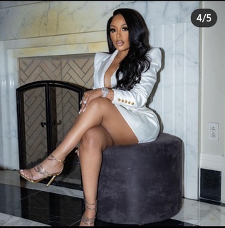 K. Michelle feet photo thumbnail