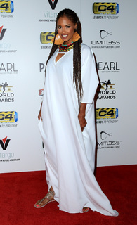 K.D. Aubert feet photo 3