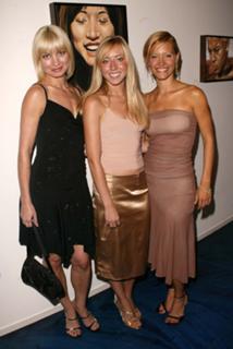 KaDee Strickland feet photo thumbnail