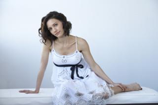 KaDee Strickland feet photo thumbnail