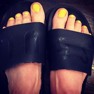 KaDee Strickland feet photo thumbnail
