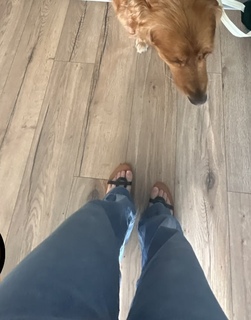 Kaatsup feet photo thumbnail