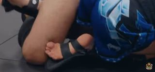 Kaatsup feet photo 2