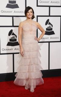 Kacey Musgraves feet photo thumbnail
